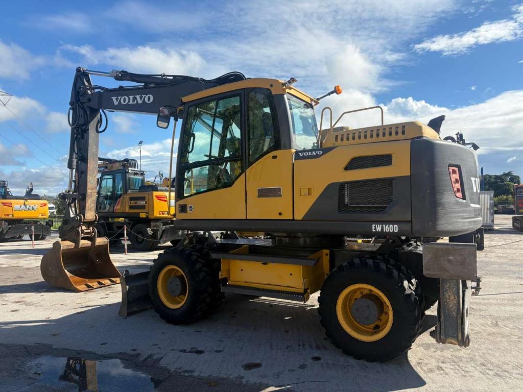 Volvo EW 160D Foto 1