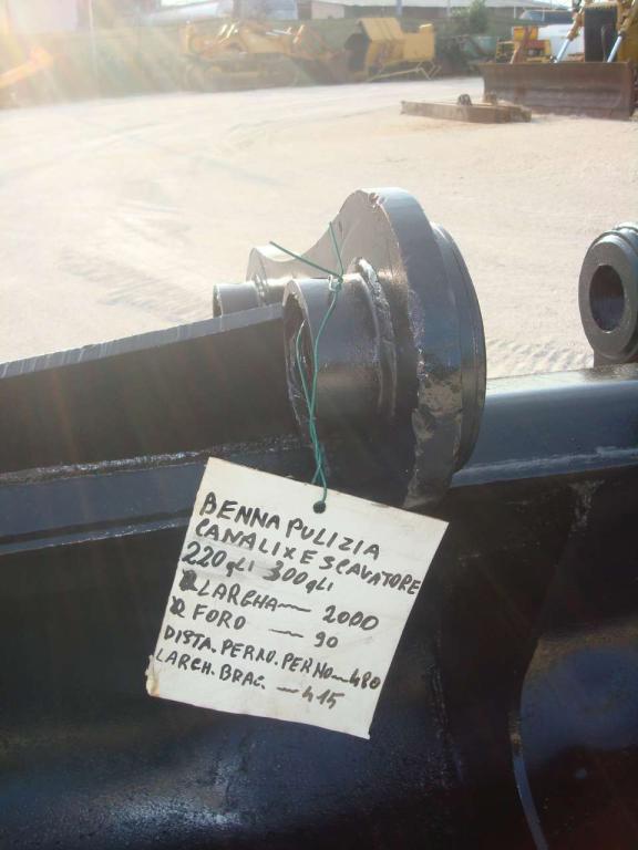 Benna pulizia fossi Foto 6