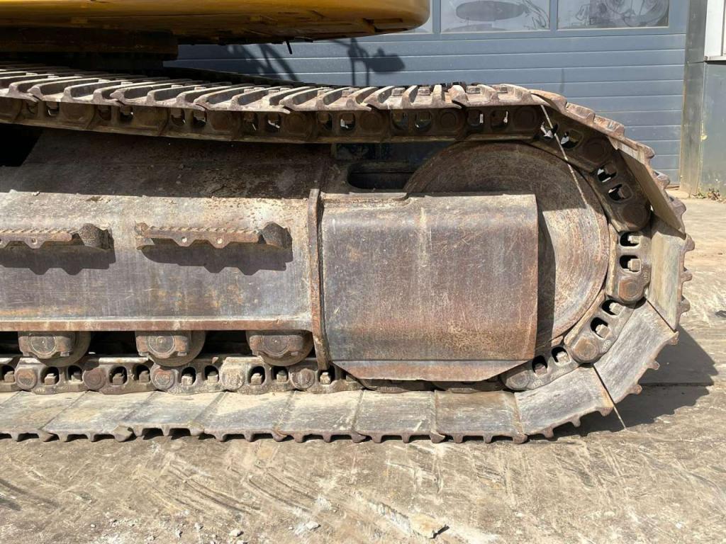 Caterpillar 328D Foto 12