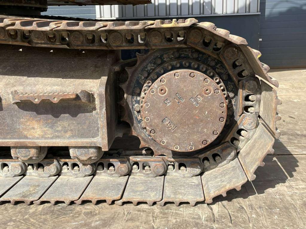 Caterpillar 328D Foto 17