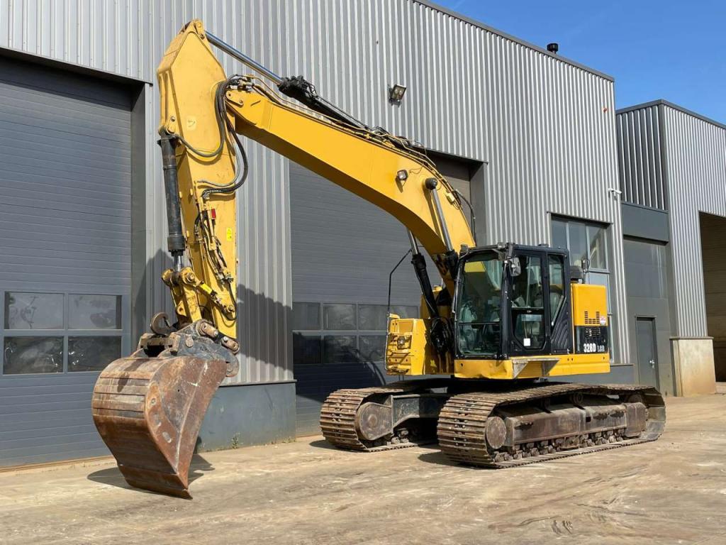 Caterpillar 328D Foto 2