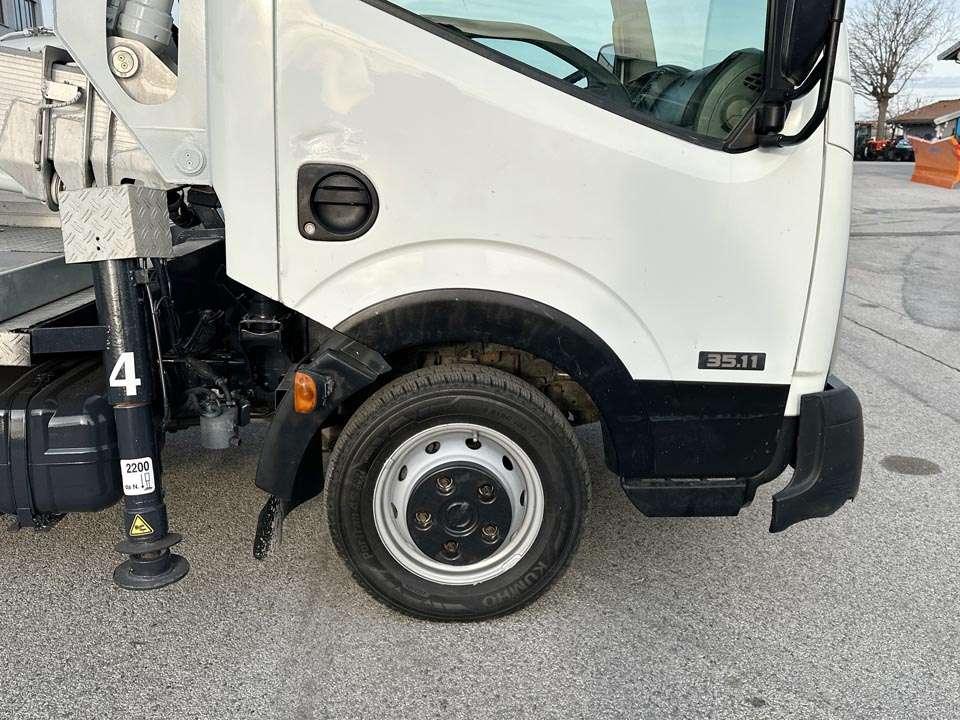 Nissan 35.11 MX 225 Foto 12