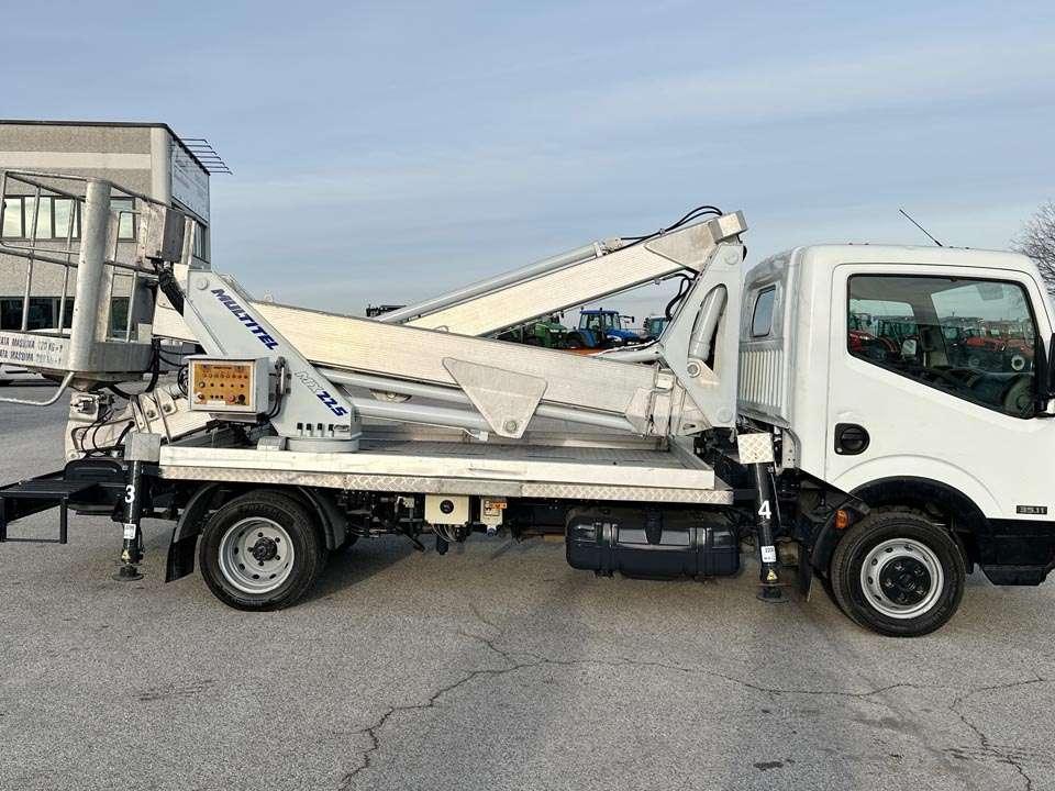 Nissan 35.11 MX 225 Foto 21