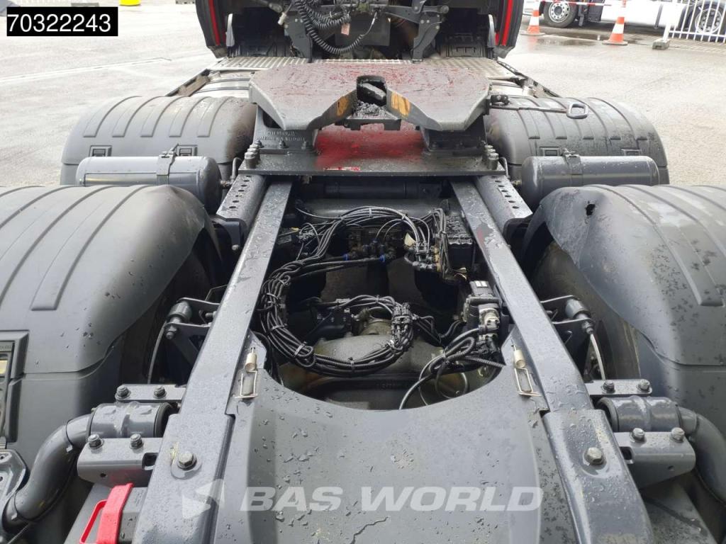 Scania S590 6X4 Retarder 2xTanks Big-Axle ACC Standklima Foto 18