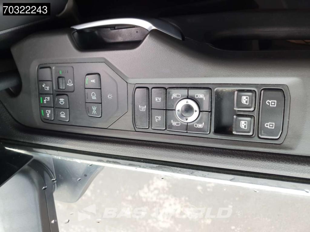 Scania S590 6X4 Retarder 2xTanks Big-Axle ACC Standklima Foto 29