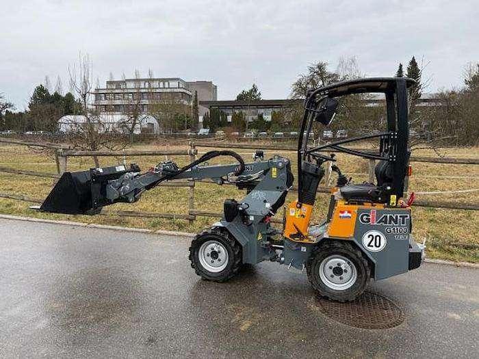 Giant G1100 Foto 2