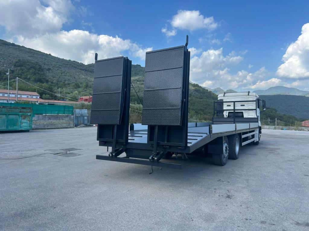Man TGS 26.360 Foto 16
