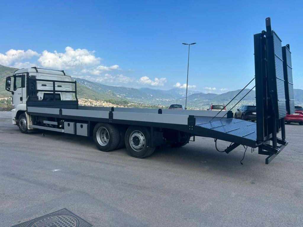 Man TGS 26.360 Foto 23