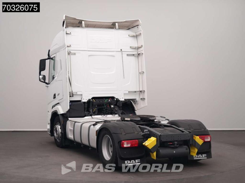Daf XF 480 XF 4X2 2x Tanks ACC Foto 2