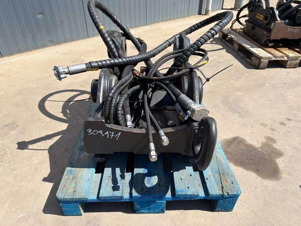 OilQuick OQ70/55 - M318D / 320D / 320E / 320F / 323D / 323E Foto 2
