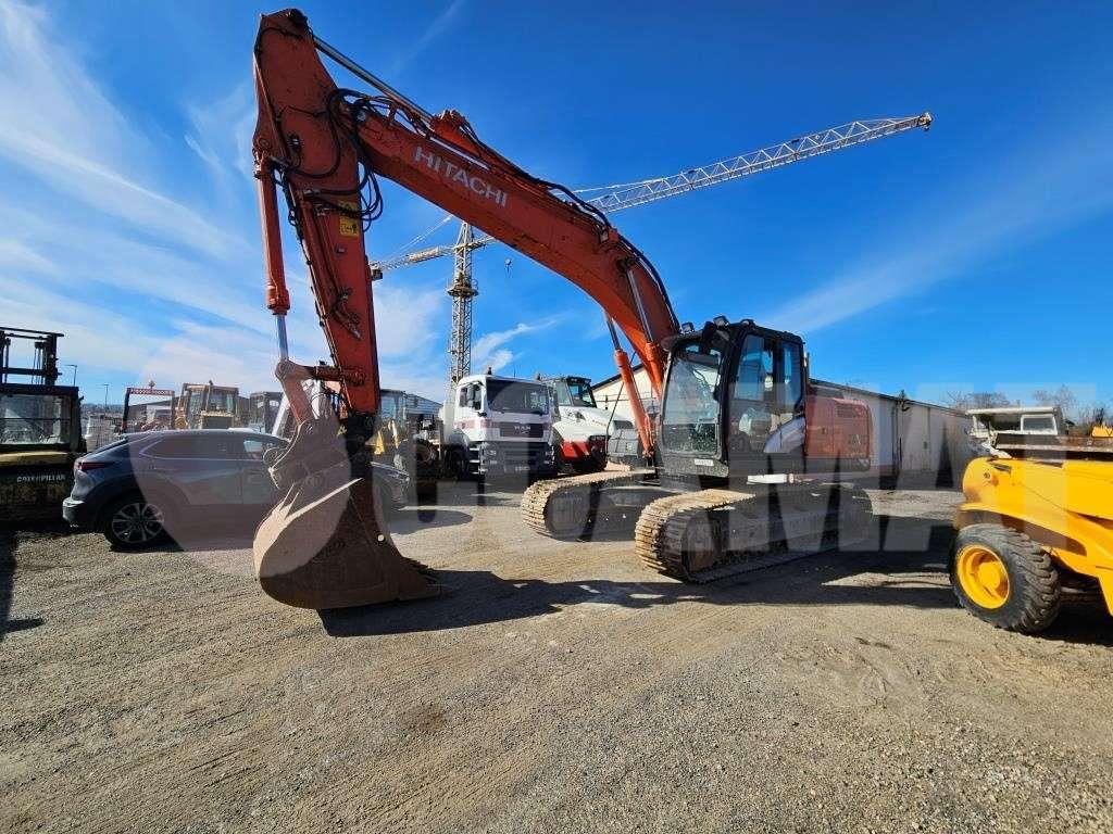 Hitachi ZX 210 LC Foto 1