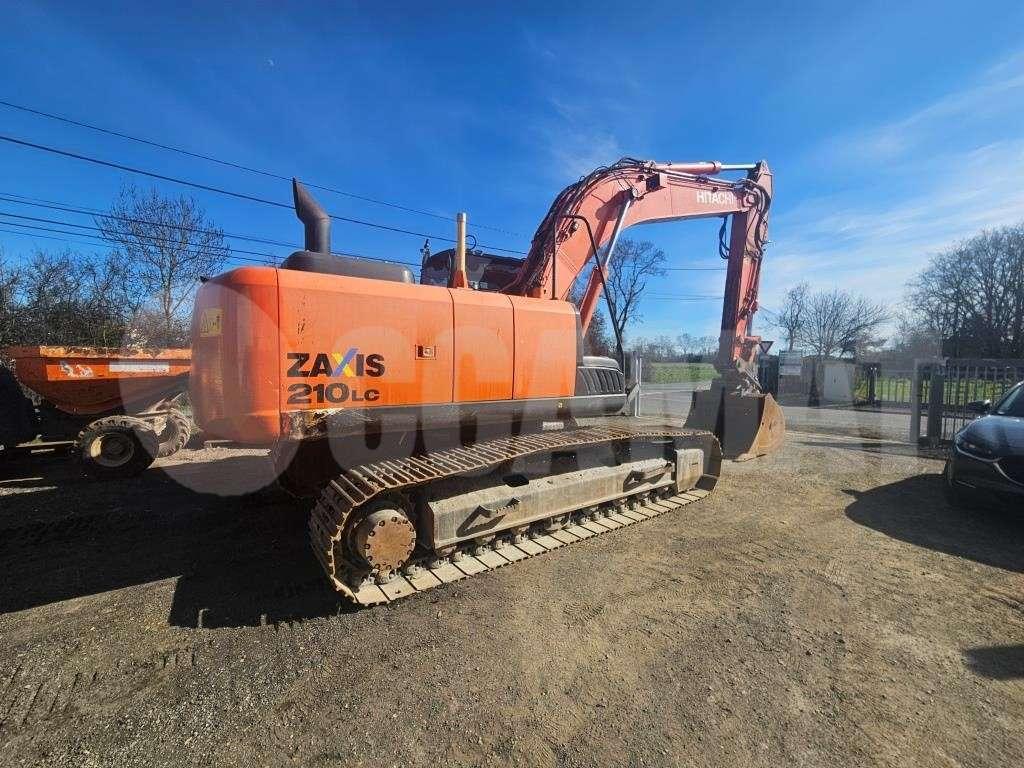 Hitachi ZX 210 LC Foto 3