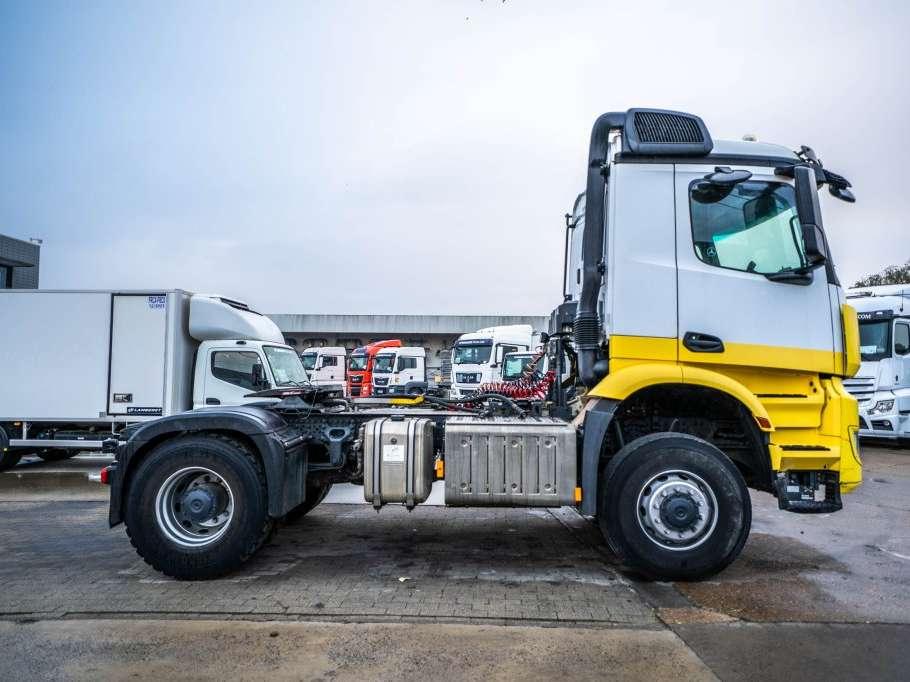 Mercedes-Benz AROCS 2045 AS (cardan) Foto 3