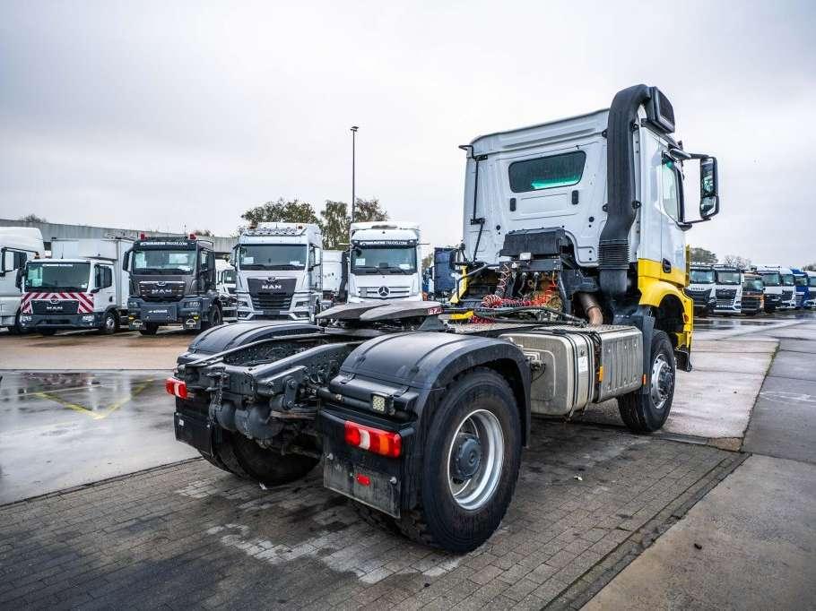 Mercedes-Benz AROCS 2045 AS (cardan) Foto 4