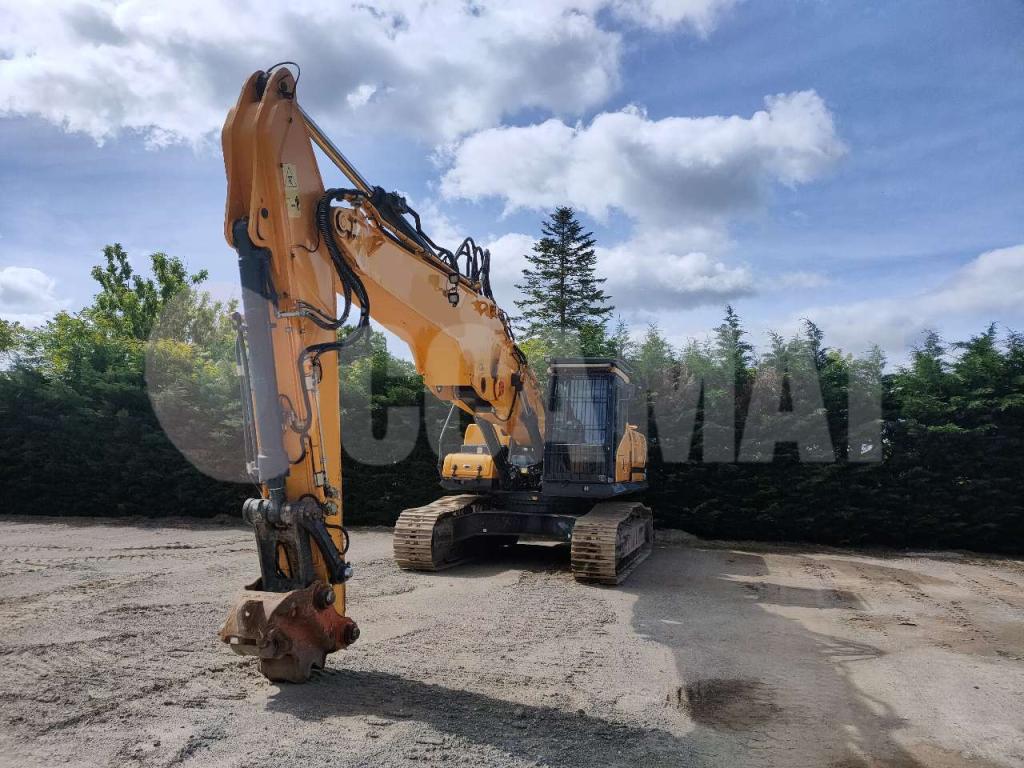 Hyundai HX 330 L Foto 2