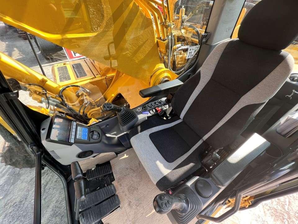 Komatsu PC490LC -11 Foto 15