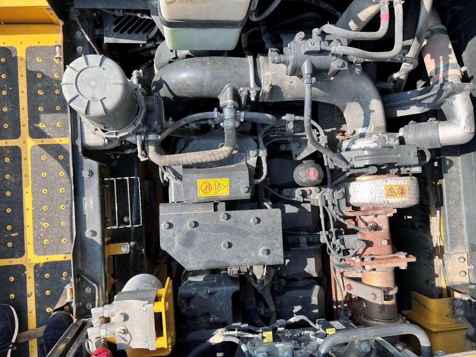 Komatsu PC490LC -11 Foto 17
