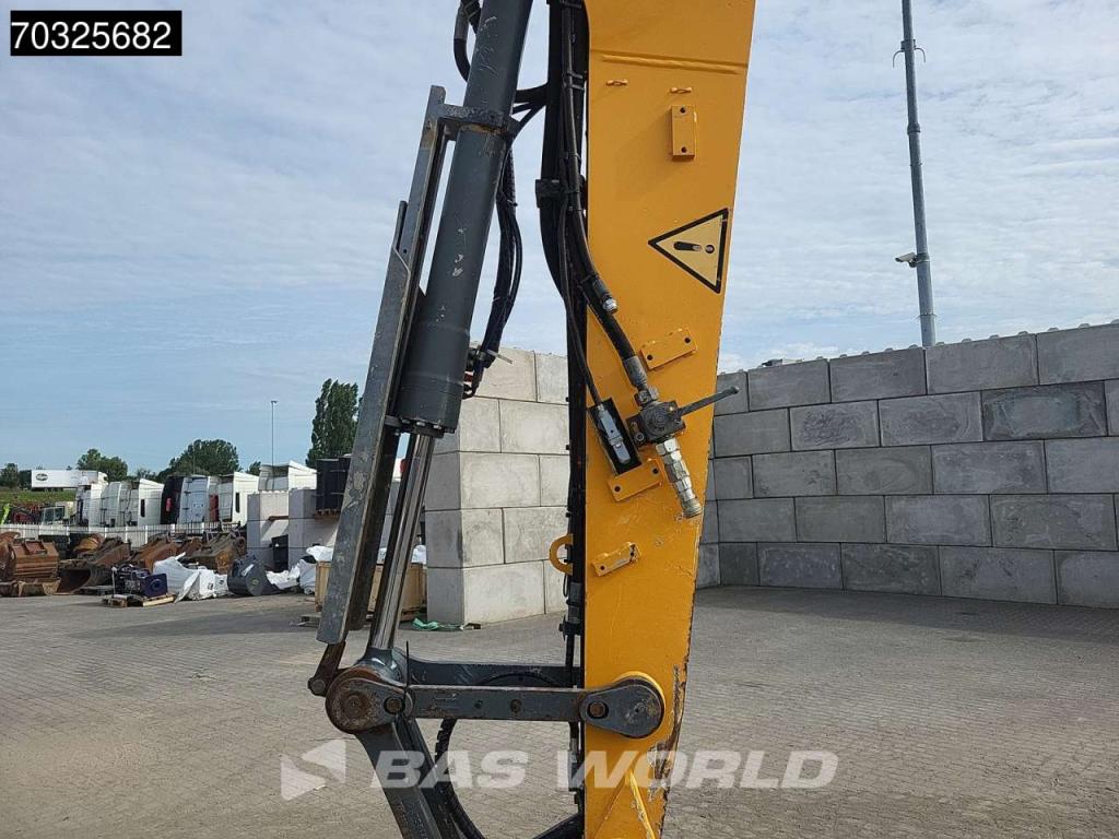 Liebherr R914 K STD Foto 10
