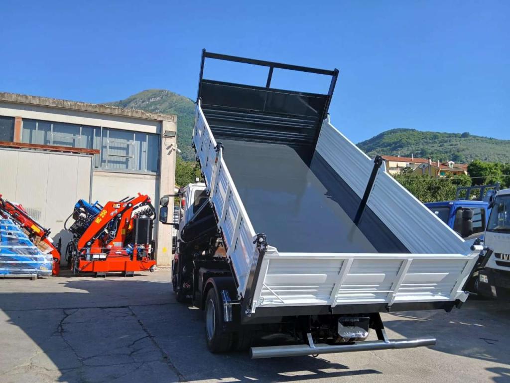 Iveco EUROCARGO ML120E28 Foto 11