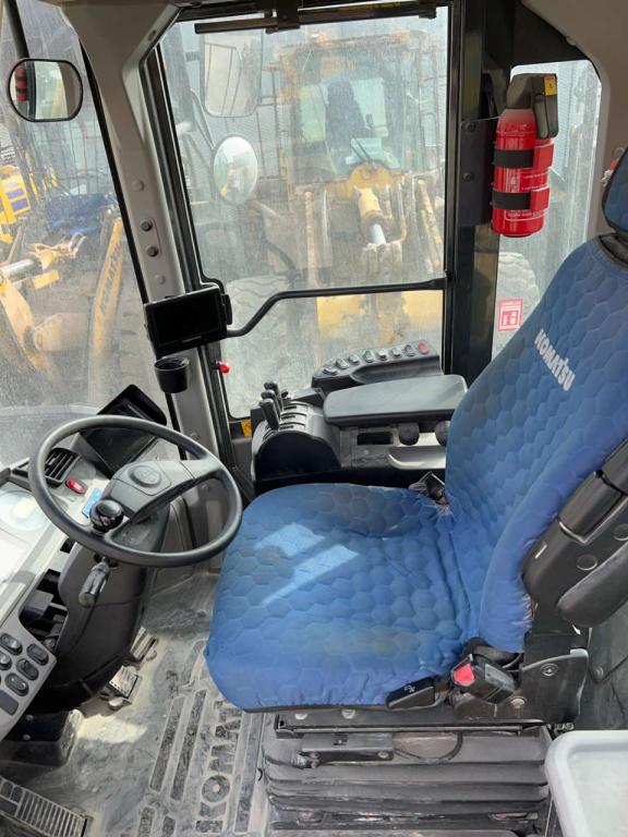 Komatsu WA380-8 Foto 12