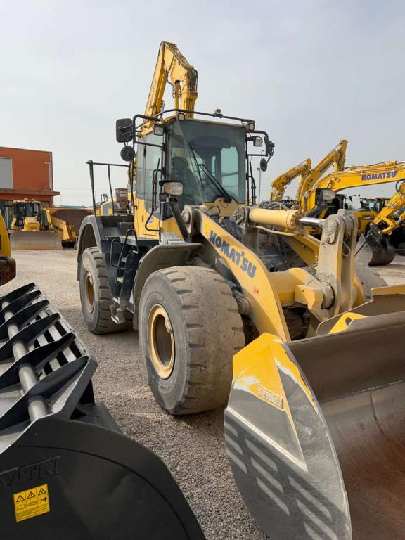 Komatsu WA380-8 Foto 14