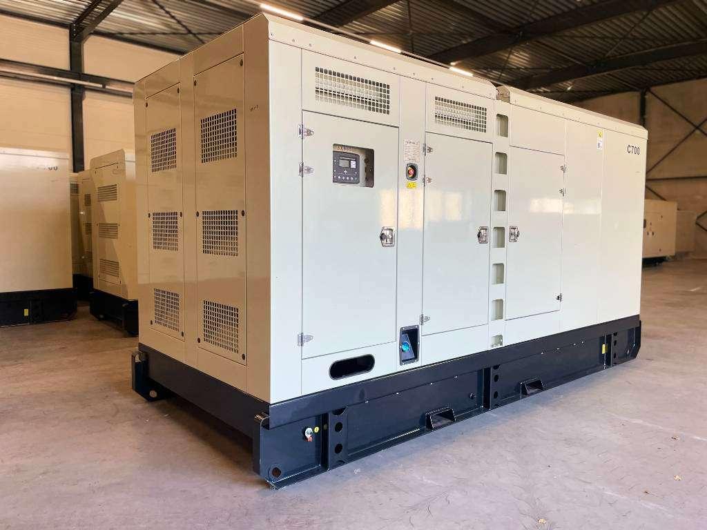 Cummins KTAA19-G6A - 700 kVA Generator - DPX-19848 Foto 2