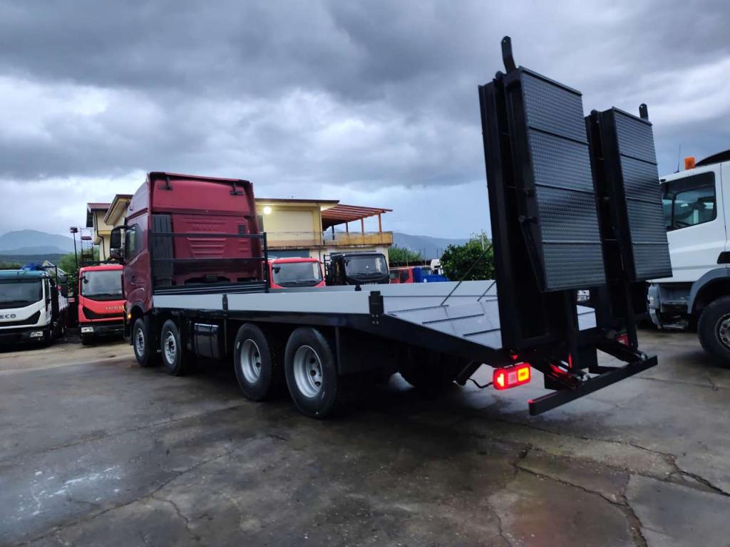 Iveco X-WAY 570 Foto 11