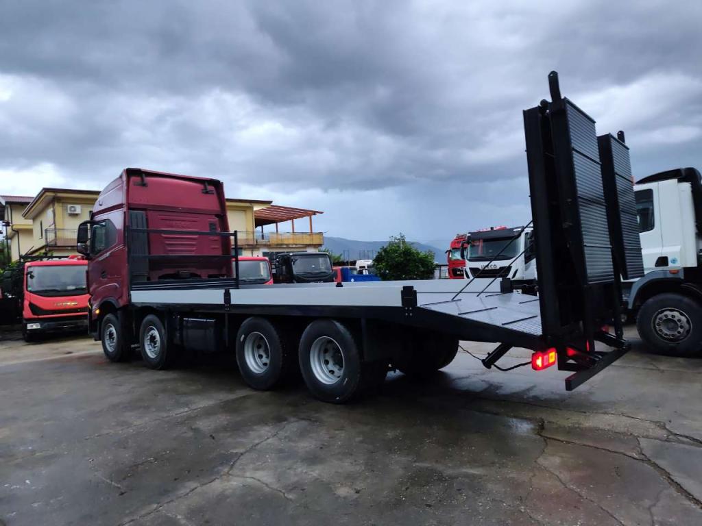 Iveco X-WAY 570 Foto 12