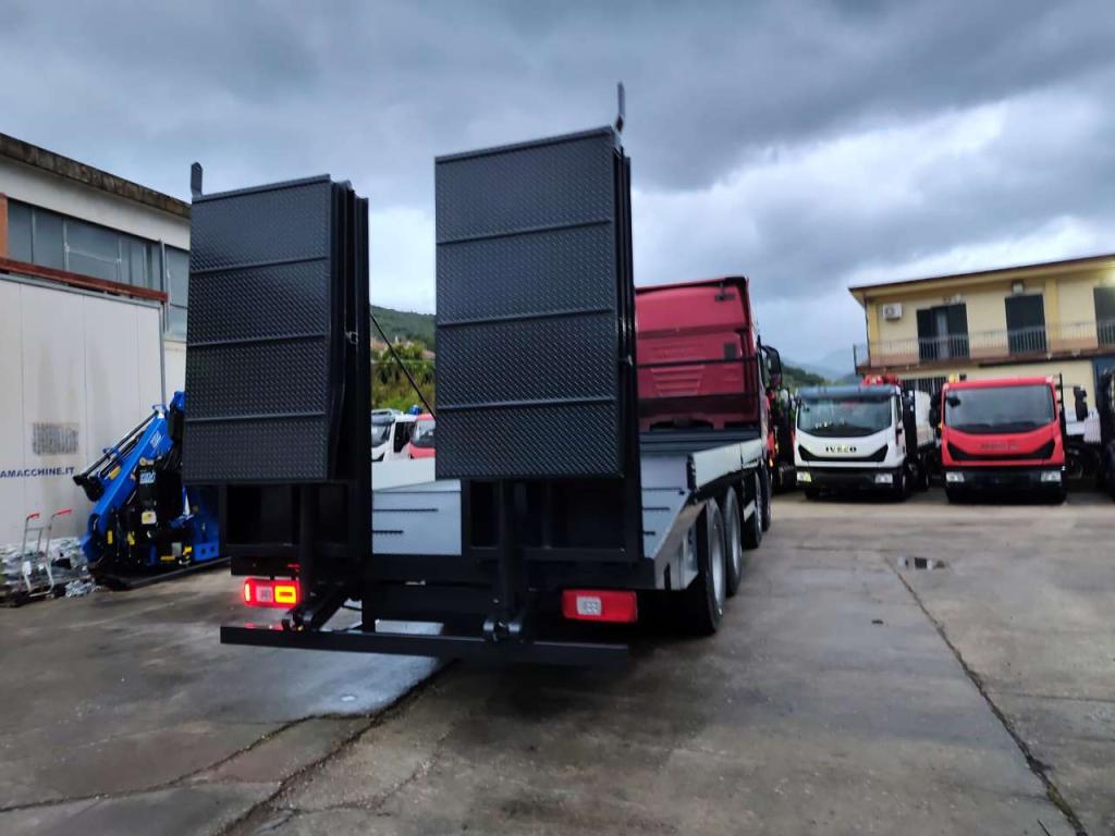 Iveco X-WAY 570 Foto 18
