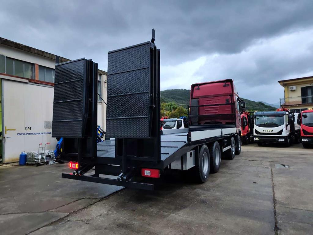Iveco X-WAY 570 Foto 19