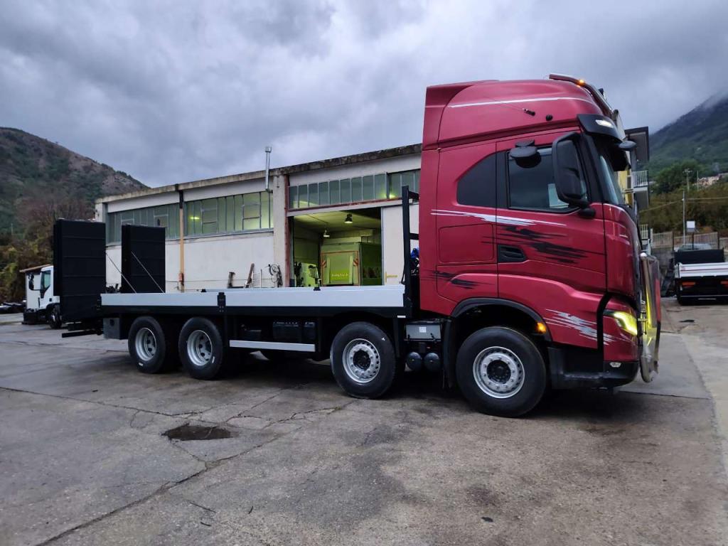 Iveco X-WAY 570 Foto 21