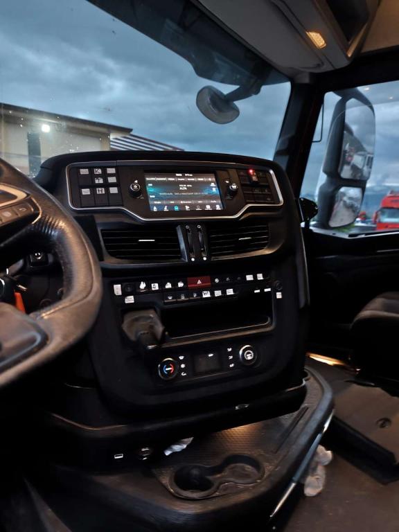 Iveco X-WAY 570 Foto 4