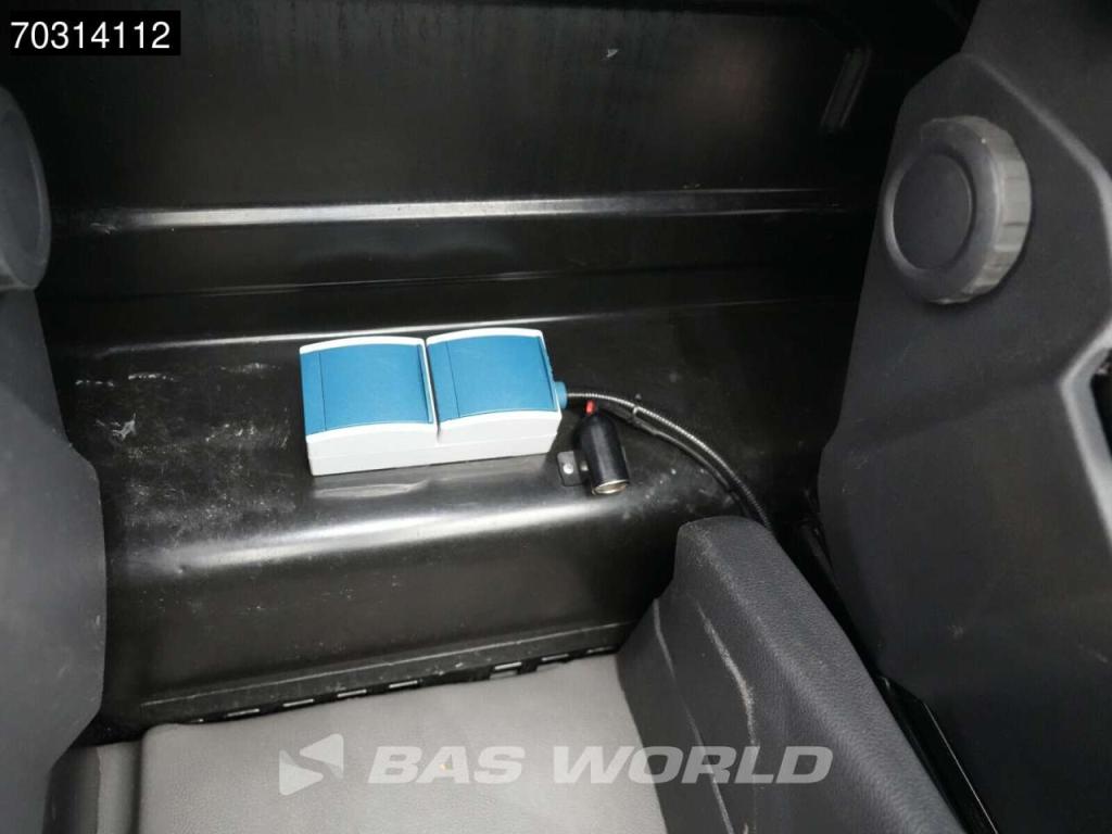 Volkswagen Crafter 140pk L3H3 Airco Cruise Camera Parkeersensoren Euro6 L2H2 Airco Cruise control Foto 22
