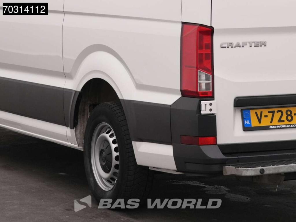 Volkswagen Crafter 140pk L3H3 Airco Cruise Camera Parkeersensoren Euro6 L2H2 Airco Cruise control Foto 27