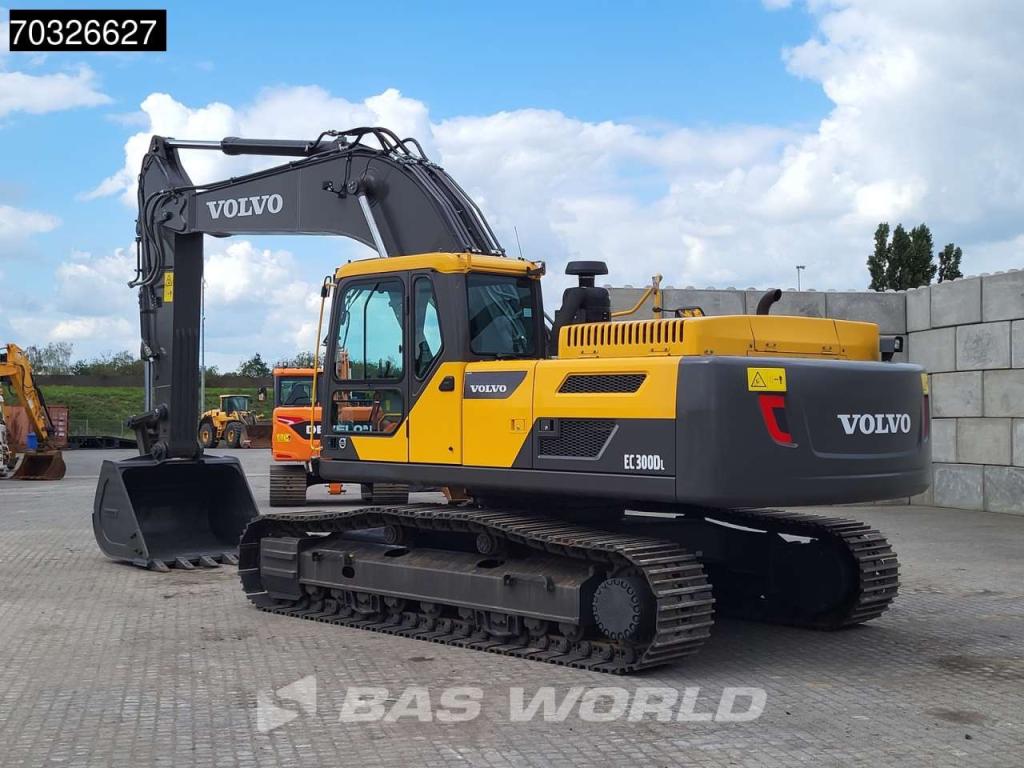 Volvo EC300 D L Foto 2