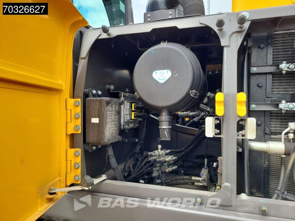 Volvo EC300 D L Foto 22