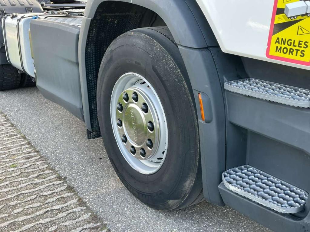 Scania R 730 A6X4NZ Foto 16