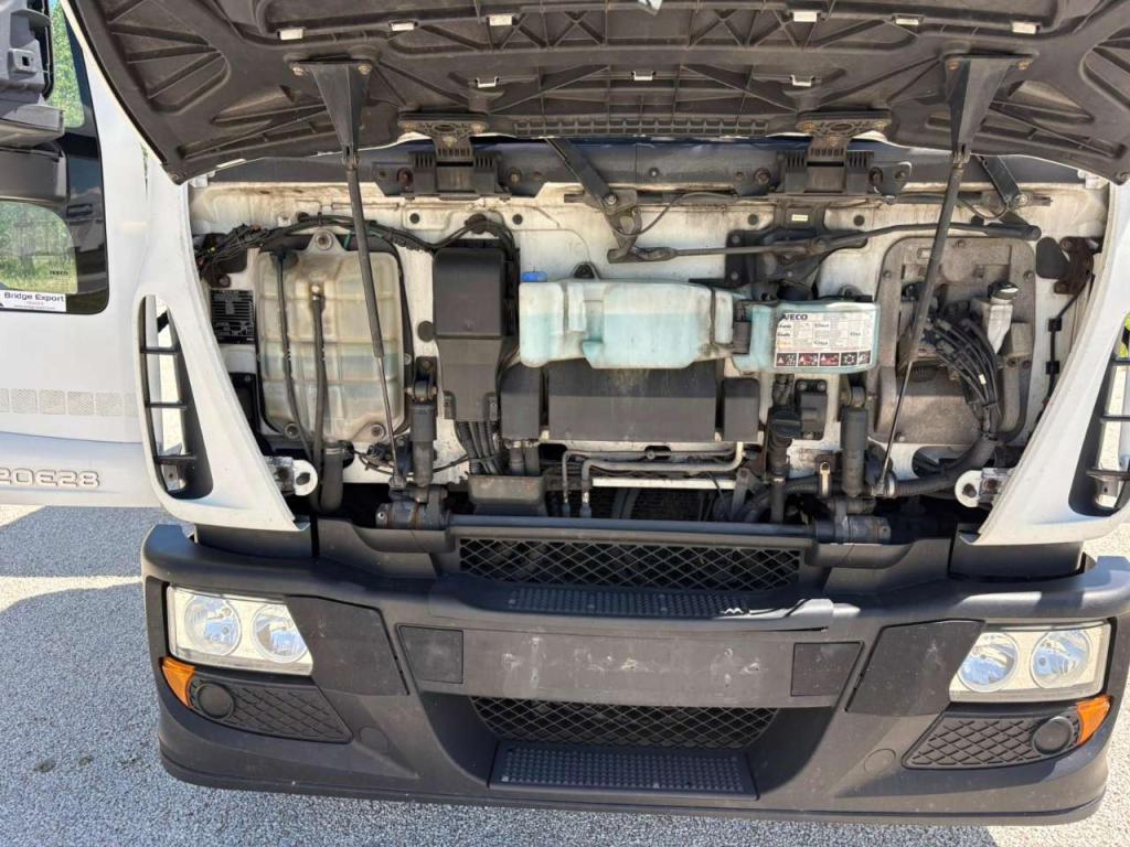 Iveco EUROCARGO 120E28 euro 6 ATTACCO BIGA Foto 4