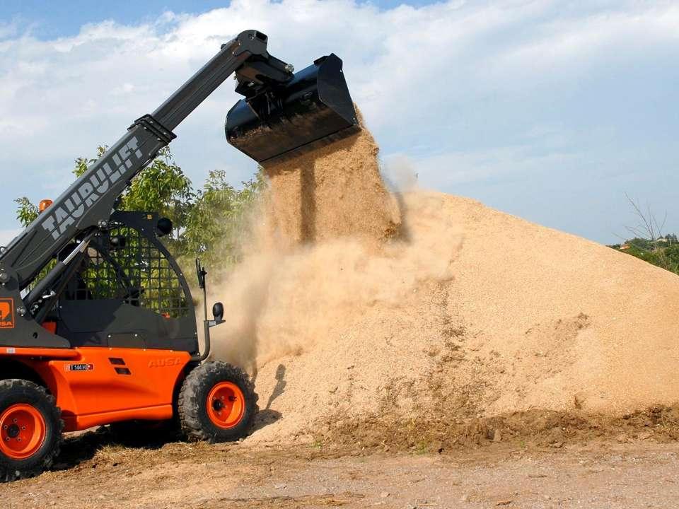 Ausa T144H Foto 1