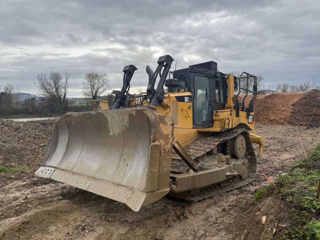 Caterpillar D6TXL Foto 1