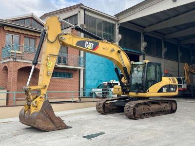 Caterpillar 323D