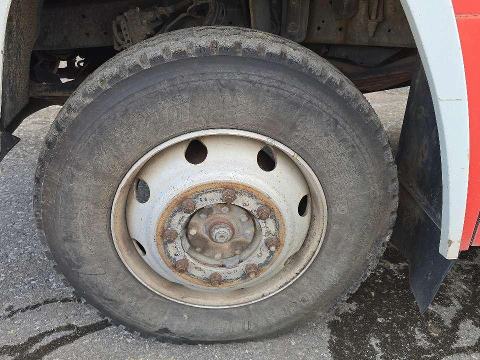 Mercedes-Benz 1124 Foto 11