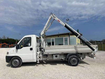 Iveco SANMARCO CON GRU in vendita da Zeta Macchine Srl