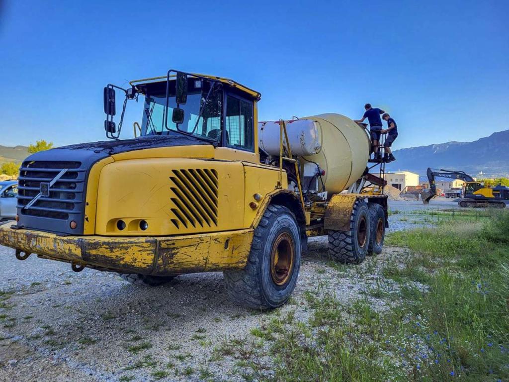 Volvo A25D Foto 2