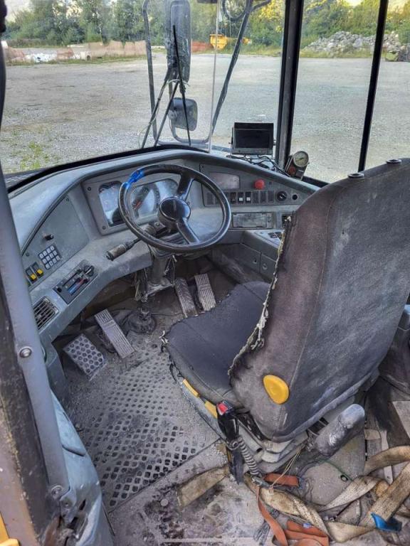 Volvo A25D Foto 7