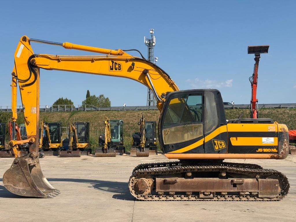 JCB JS180NL Foto 5