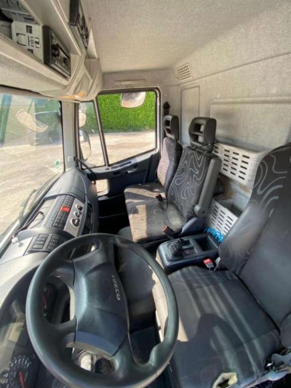 Iveco EUROCARGO 120E25 SCARRABILE Foto 6