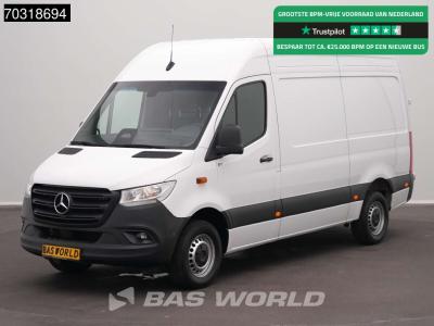 Mercedes-Benz Sprinter 317 CDI Automaat 2025 Model L2H2 170PK LED Navi Airco Cruise Camera 10inch MBUX CarPlay Pa in vendita da BAS World B.V.
