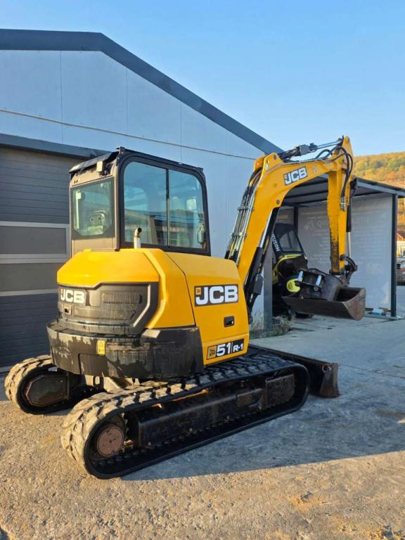 JCB 51 Foto 1