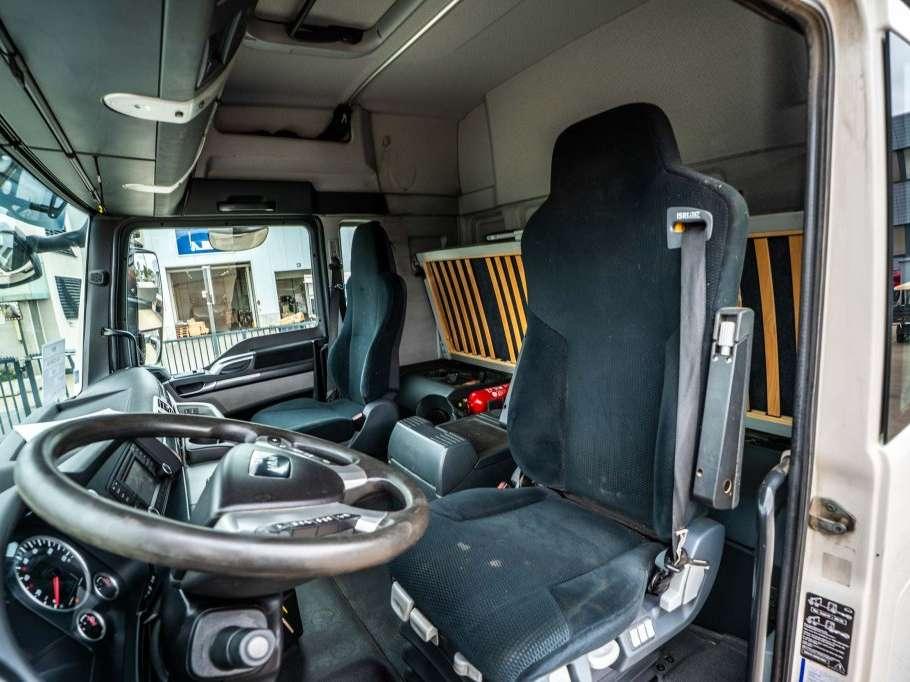 Man TGX 33.560 XLX BLS+BIG AXLES+INTARDER Foto 10